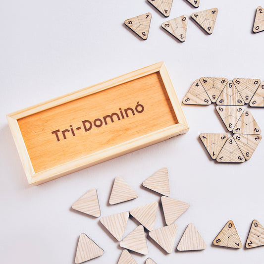 Tri - dominó